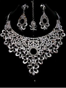 Rhodium Necklace Set